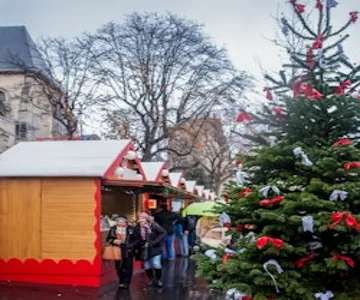 Christmas Gourmet Walking Tour